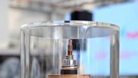 Materiale ibrido per l'energia del futuro, trasmette elettricità e idrogeno