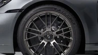 Pirelli presenta il P Zero R, pneumatico dedicato alla Porsche 911 Turbo S