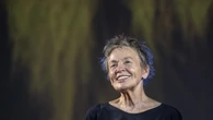 Laurie Anderson, oggi la parola è lo strumento più temuto