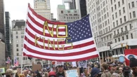 Almeno otto milioni di americani alla manifestazioni 'No Kings' contro Trump