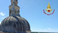 Il maltempo sposta le tegole a Santa Giustina, intervengono i pompieri
