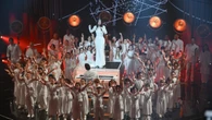 Heal the World, Pausini e il Piccolo Coro per 'un mondo senza guerre'
