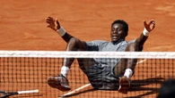 Roland Garros: continua la favola Kouamé, avanzano Sabalenka e Gauff