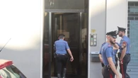 Interprete ucciso a Milano, Ris entrerà in casa per cercare Dna e impronte