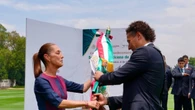 Mondiali: Messico, la presidente Sheinbaum consegna la bandiera alla nazionale