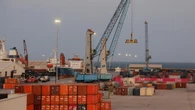 L'attivo commerciale con gli Usa scende a 34 miliardi