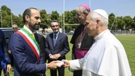 Il Papa, la Chiesa deve camminare insieme senza dividersi