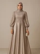 7 Tips Memilih Gamis untuk Tubuh Pendek dan Berisi agar Tampil Lebih Jenjang dan Ramping