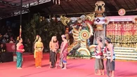Lakon Lawas "Beruk Sakti" Hidup Lagi, Tebar Gelak Tawa dan Drama di Panggung Kalangan Ayod...