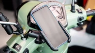 Rekomendasi Phone Holder Motor yang Kokoh dan Aman untuk Temani Aktivitas Driver Online
