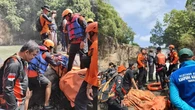 Pencarian Dramatis Siswi Hilang di Air Terjun Tengah Hutan