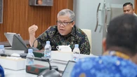 Fahri Hamzah Mau Benahi Kawasan Kumuh di 12 Ribu Desa Pesisir
