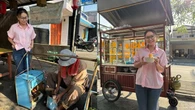 Gaya Rossa saat Jajan Kaki Lima di Sumedang, Dukung UMKM Lokal