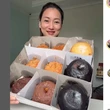 Viral Food Vlogger Review Donat Pinkan Mambo Seharga Rp200 Ribu, Kemasan dan Teksturnya Ja...