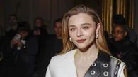 Chloë Grace Moretz Resmi Menikah dengan Kate Harrison, Gelar Pesta Privat
