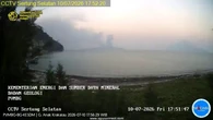 Anak Krakatau Empat Kali Erupsi Hari Ini, Letusan Tertinggi 250 Meter