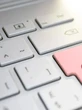 Studi: Kencan Online Tidak Selalu Jadi Cara Terbaik Menemukan Pasangan yang Tepat