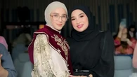 Model Gamis Pesta Mulan Jameela di Wedding Anniversary Crazy Rich Kalimantan Selatan, Glam...