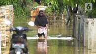 Remaja yang Hilang Terseret Arus Banjir Karawang Ditemukan Meninggal Dunia