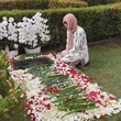 Potret BCL Nyekar ke Makam Bareng Keluarga Mendiang Ashraf Sinclair, Penuh Kehangatan