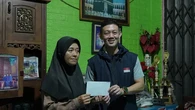 Kisah Inspiratif Suhandy, Pengusaha Muda yang Bantu Lunasi Utang Ibu Penjual Gorengan