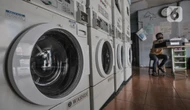 FOTO: Jasa Laundry Self Service Dilanda Sepi Akibat Pandemi COVID-19