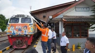 Rangkaian KA Argo Wilis Resmi Berhenti di Stasiun Ciamis