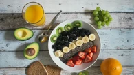 10 Makanan Tinggi Serat yang Bikin Pencernaan Lancar dan Tubuh Lebih Bugar, Ampuh Cegah Se...