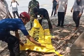 Mayat Misterius Tinggal Kulit dan Kerangka Ditemukan di Pantai Lampung Selatan