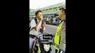 Viral Murid SMA Diduga Pura-Pura Bisu Saat Ditilang, Malamnya Kegep Nyanyi Sambil Gitaran