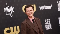 Tom Holland Tanggapi Isu Di-casting Jadi James Bond