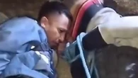 Detik-Detik 3 Pria Diseret Massa di NTT