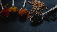 Waspadai Tanda-Tanda Bumbu Kedaluwarsa yang Memengaruhi Rasa Masakan