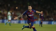 Mantan pemain Barcelona Masuk Rumah Sakit Setelah Digigit Anjing di Bagian Vital