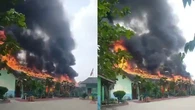 Kebakaran SD di Lampung, Asap Hitam Membumbung Tinggi