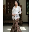 9 Pesona Kebaya Batik Kawung Kombinasi Brokat Terbaru, Tampil Anggun dan Menawan di 2025