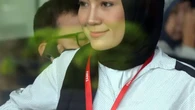 Model Steffy Burase Mengumumkan Perceraian dengan Mantan Gubernur Aceh Irwandi Yusuf
