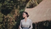 Jangan Sering Dicuci, Begini Merawat Baju Brokat Agar Awet dan Tidak Cepat Pudar
