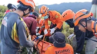 5 Pendaki Tersambar Petir di Puncak Gunung Monrolo, Satu Orang Meninggal