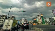 Waspada! BMKG Prediksi Sumut Diguyur Hujan Petir dan Angin Kencang Hari Ini