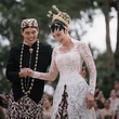 Luna Maya tentang Selisih Usia dengan Maxime: Enggak Kerasa Ada Age Gap