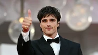 Jacob Elordi Nangis, Film Frankenstein Raih Standing Ovation 13 Menit di Festival Film Ven...