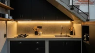 8 Dapur 2x2 Meter Rumah Type 30 dengan Konsep Industrial Unfinished Look, Kecil tapi Penuh...