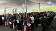 Audisi D’Academy 8 di Surabaya Diserbu Peserta dari Berbagai Daerah, Rela Datang Dini Ha...