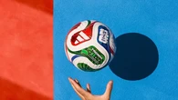 FIFA Kenalkan Bola Resmi Piala Dunia 2026: Adidas Trionda, Ditenagai Teknologi AI Paling C...