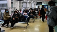 HEADLINE: Lonjakan Kasus Mycoplasma Pneumoniae di China, Seberapa Bahaya?
