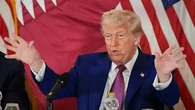 Perang Dagang Siap-Siap Berakhir, Donald Trump Bakal Berunding dengan China Senin Besok
