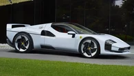 Cuma 1 Unit, Ferrari SC40 Wariskan Supercar Ikonik F40