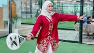8 Inspirasi Outfit Hari Kemerdekaan ala Juliana Moechtar, Padukan Nuansa Tradisi dan Gaya ...