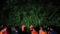 Helikopter Jatuh di Tengah Hutan Kalsel: Kotak Hitam Ditemukan, Data Bisa Terbaca 99 Perse...